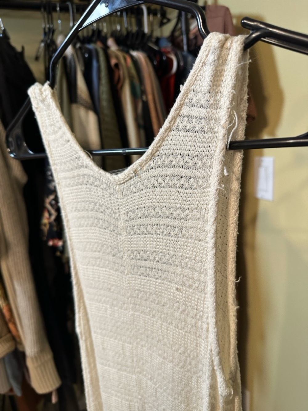 165. Chloe K white knit dress - Picture 3 of 9